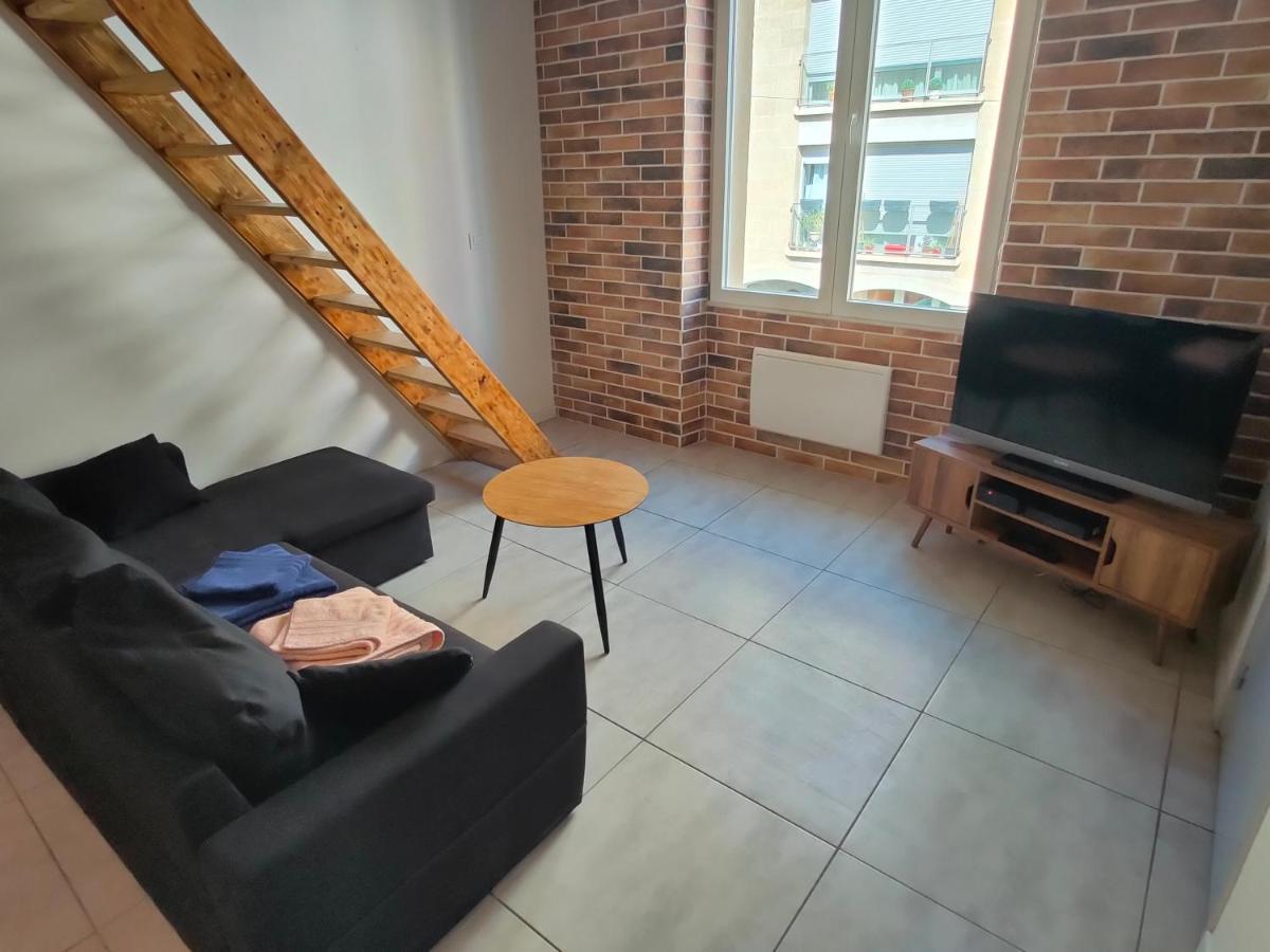 Apartamento Joli Apparemment Type Loft Cavaillon Exterior foto